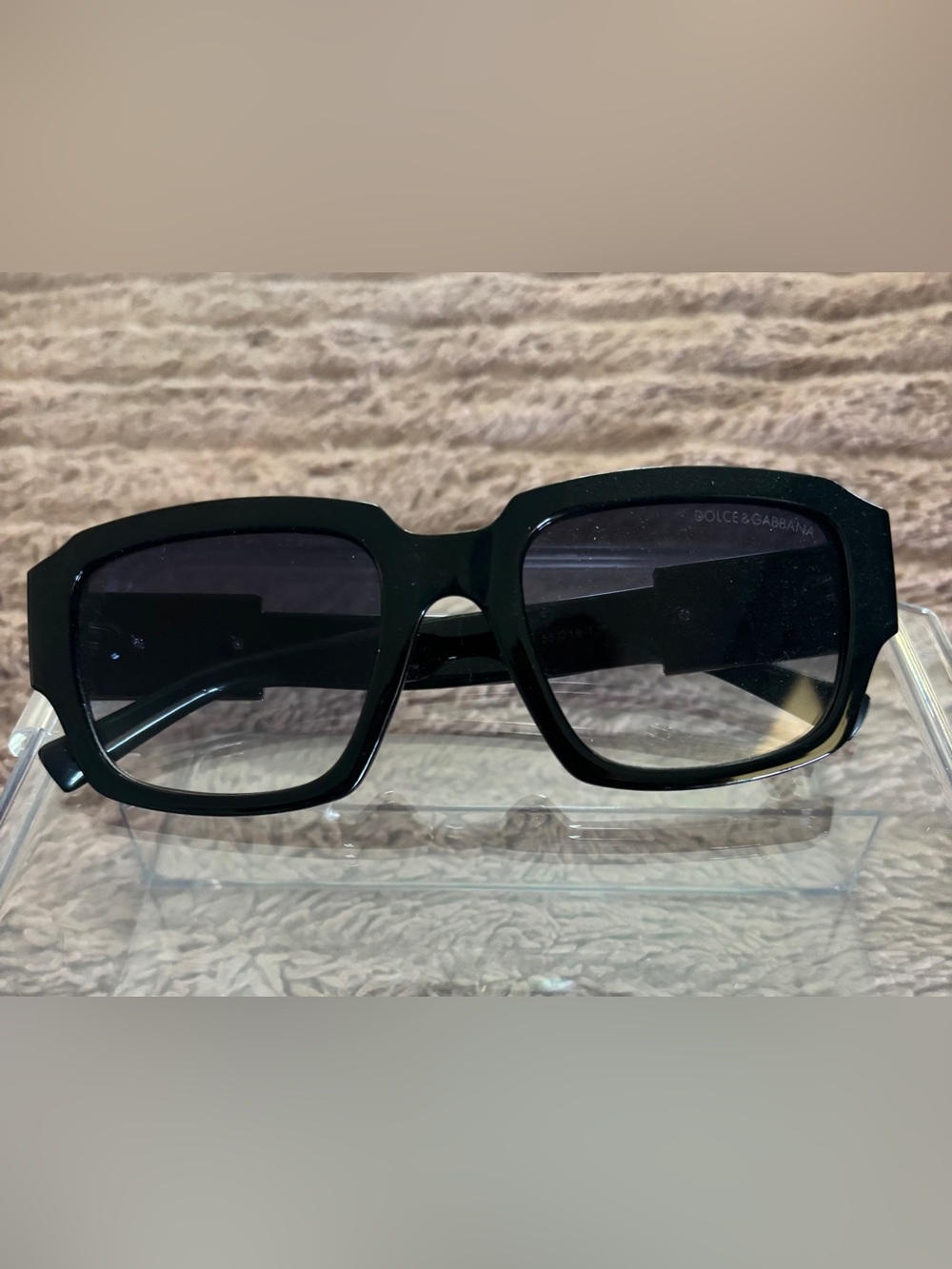 Glossy Black Rectangular Sunglasses